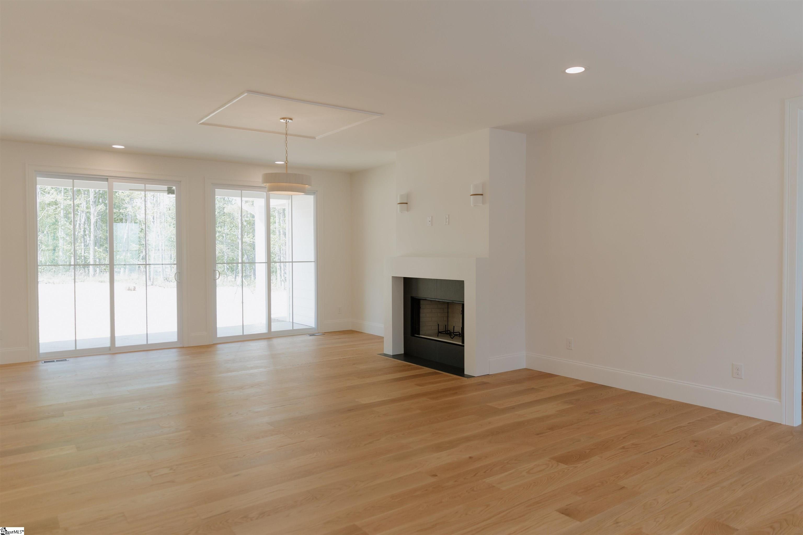 1954 Pleasant Hill Road Greer, SC 29651 - Photo 5 of 38 Gallery Image 5