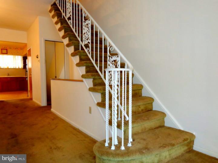 1111 West Ritner Street Philadelphia, PA 19148 - Photo 6 of 25 Living Room
