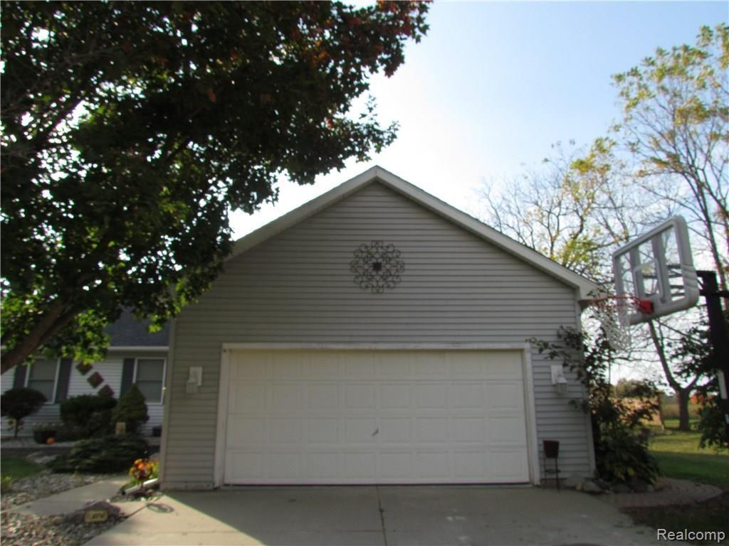 10134 Ridge Road Goodrich, MI 48438 - Photo 27 of 28 IMG_1721.JPG