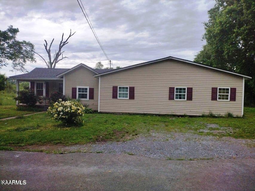 1250 Northeast Eagle Park Road Cleveland, TN 37323 - Photo 2 of 10