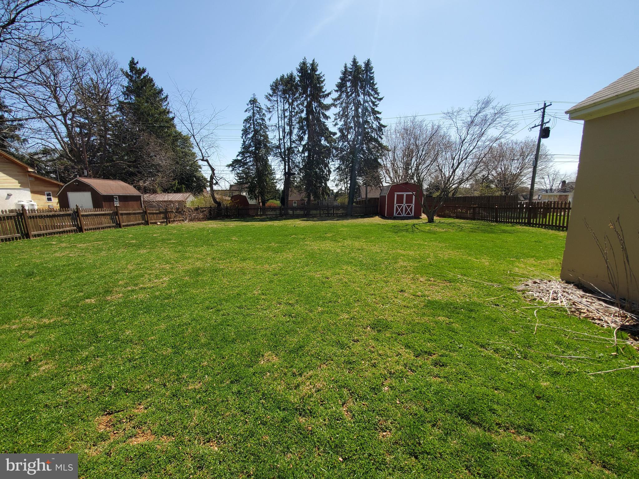 396 Edgehill Road York, PA 17403 - Photo 11 of 14