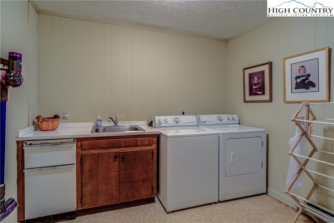 209 Birch Road Boone, NC 28607 - Photo 33 of 37