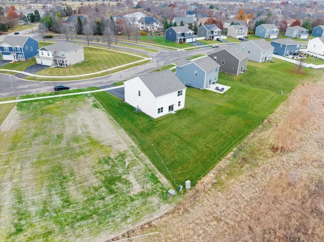 $410,000 | 3373 Seeley Street, Yorkville, IL 60560