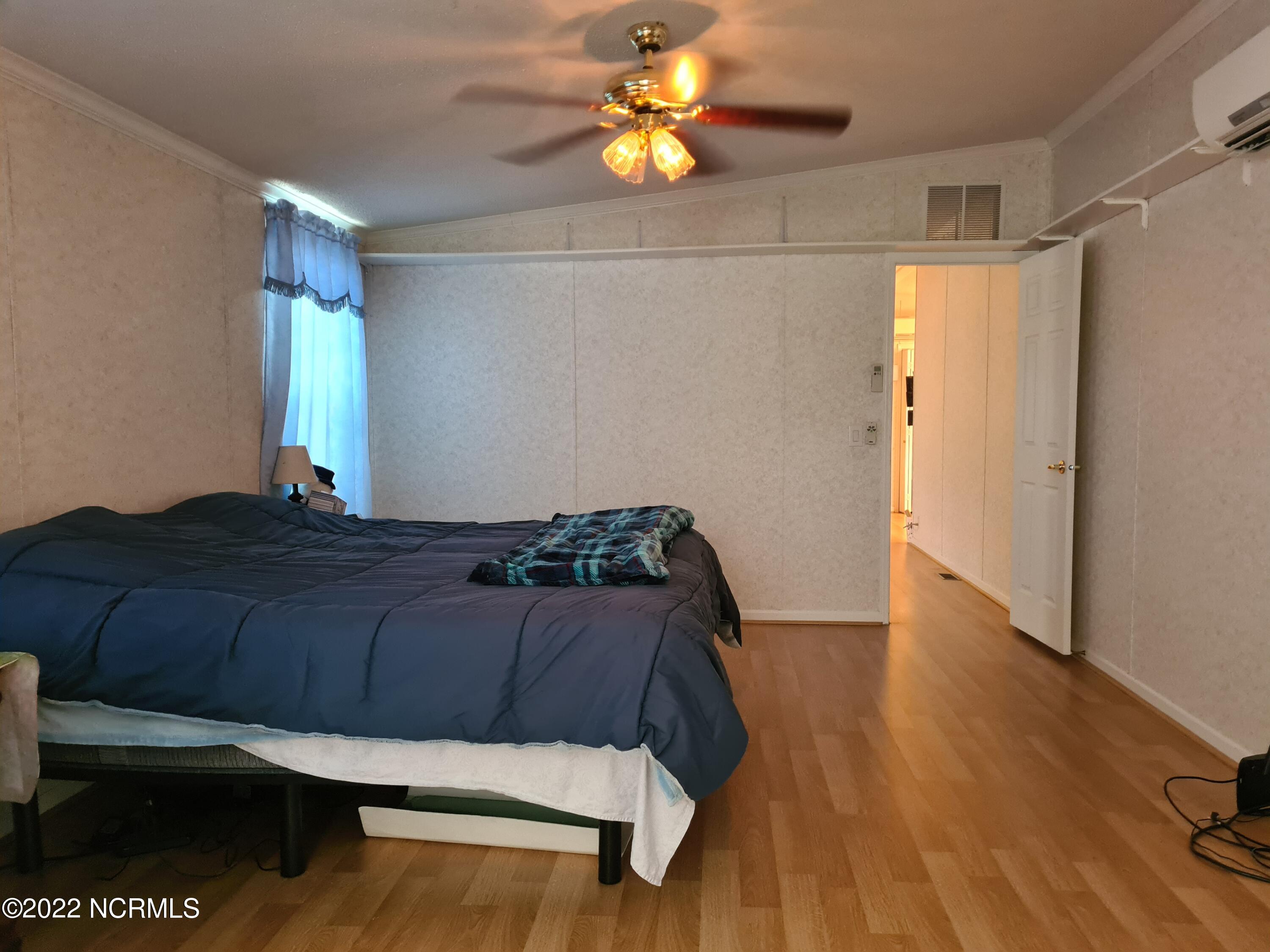 852 Pole Pocosin Road Pollocksville, NC 28573 - Photo 19 of 21 Primary Room
