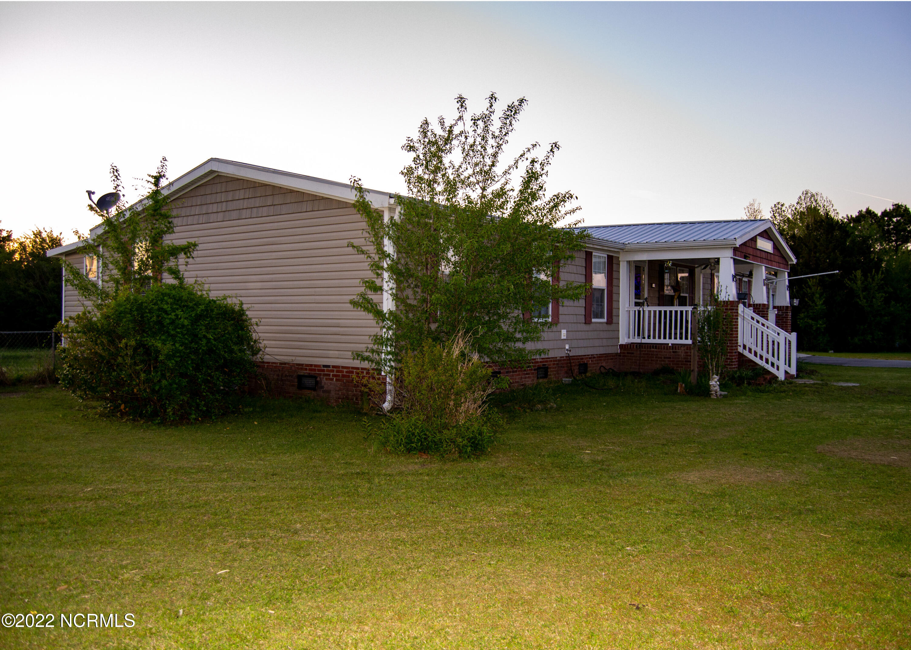 852 Pole Pocosin Road Pollocksville, NC 28573 - Photo 2 of 21 Pole Pocosin 2