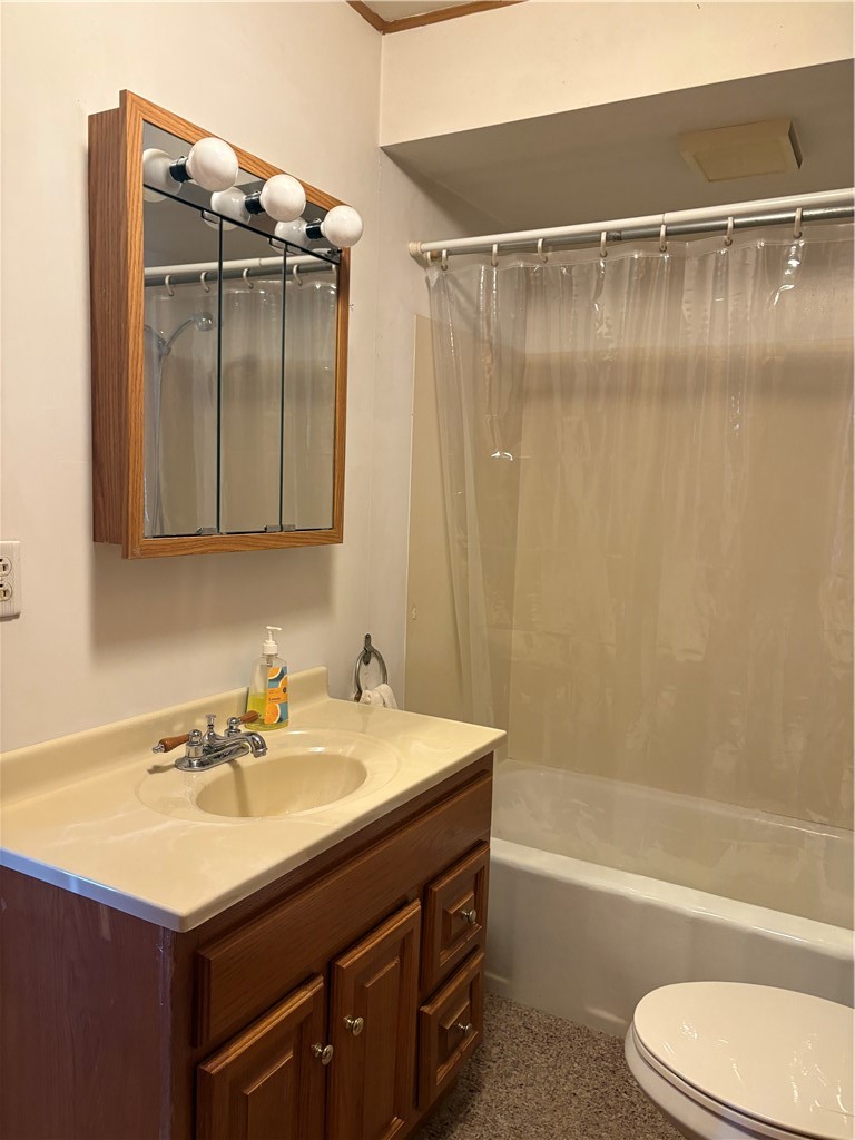 385 Imperial Avenue Erwin, NY 14870 - Photo 25 of 36 Bathroom