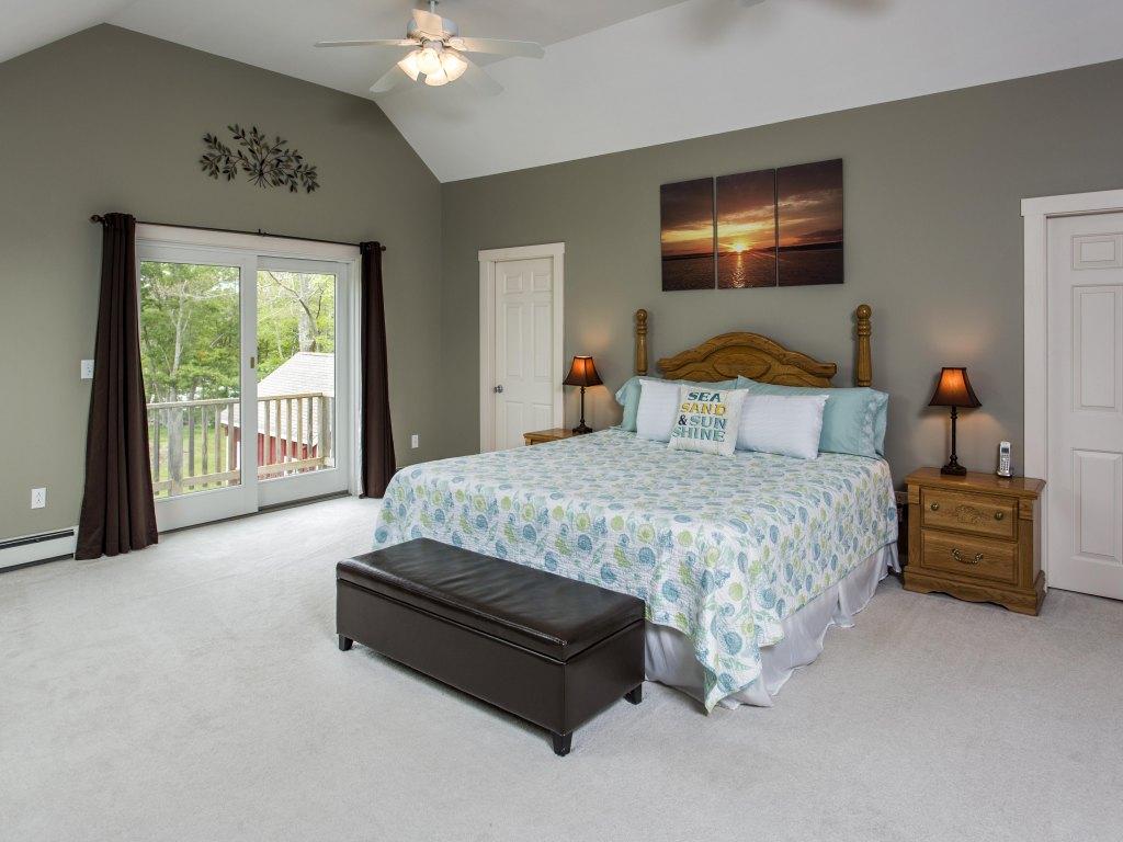 341 Barters Island Road Boothbay, ME 04537 - Photo 17 of 32 Master Suite