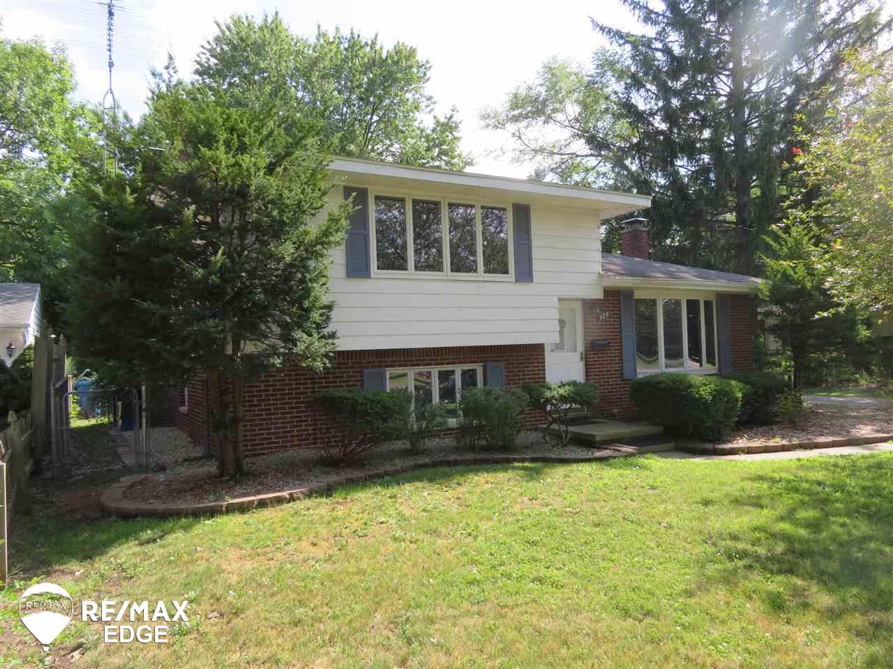 929 North Road Fenton, MI 48430 - Photo 25 of 33