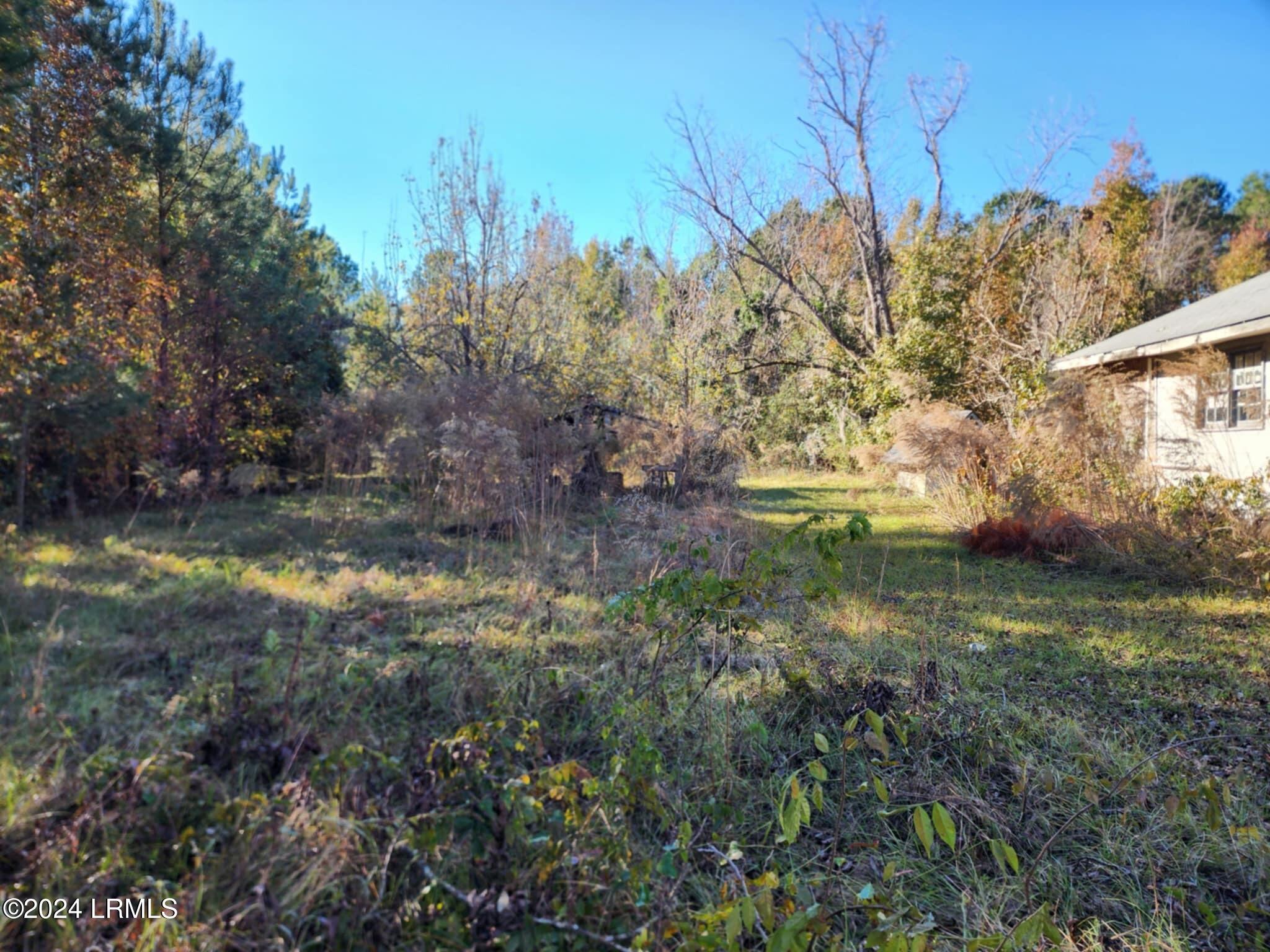 16882 Pocotaligo Road Varnville, SC 29944 - Photo 19 of 26 f3baae07-63cb-4b77-98f4-cab5868c1433