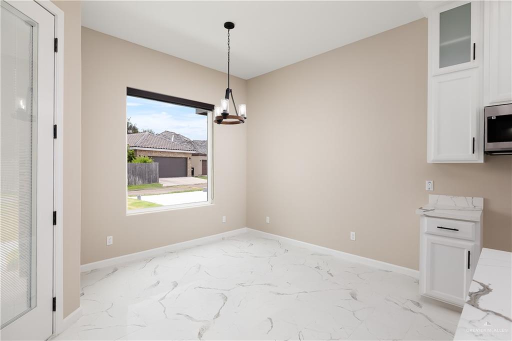 4306 Vida Santa Weslaco, TX 78596 - Photo 12 of 27