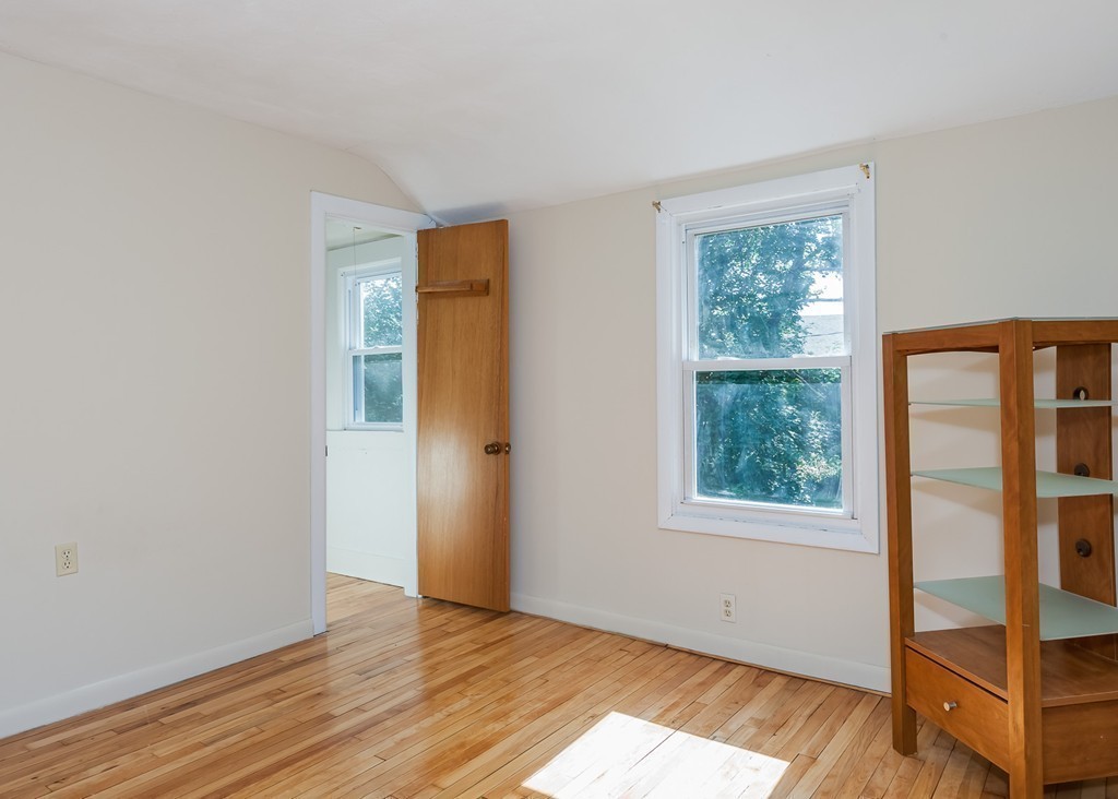 21 Rockland Street Springfield, MA 01118 - Photo 15 of 24 Gallery Image 15