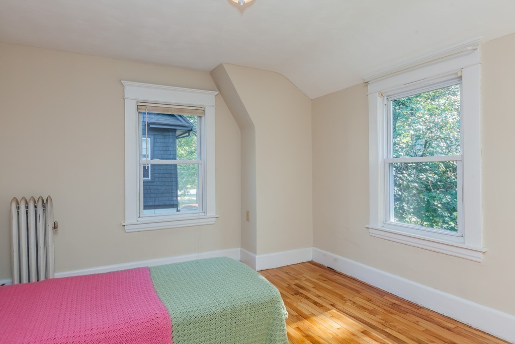 21 Rockland Street Springfield, MA 01118 - Photo 16 of 24 Gallery Image 16