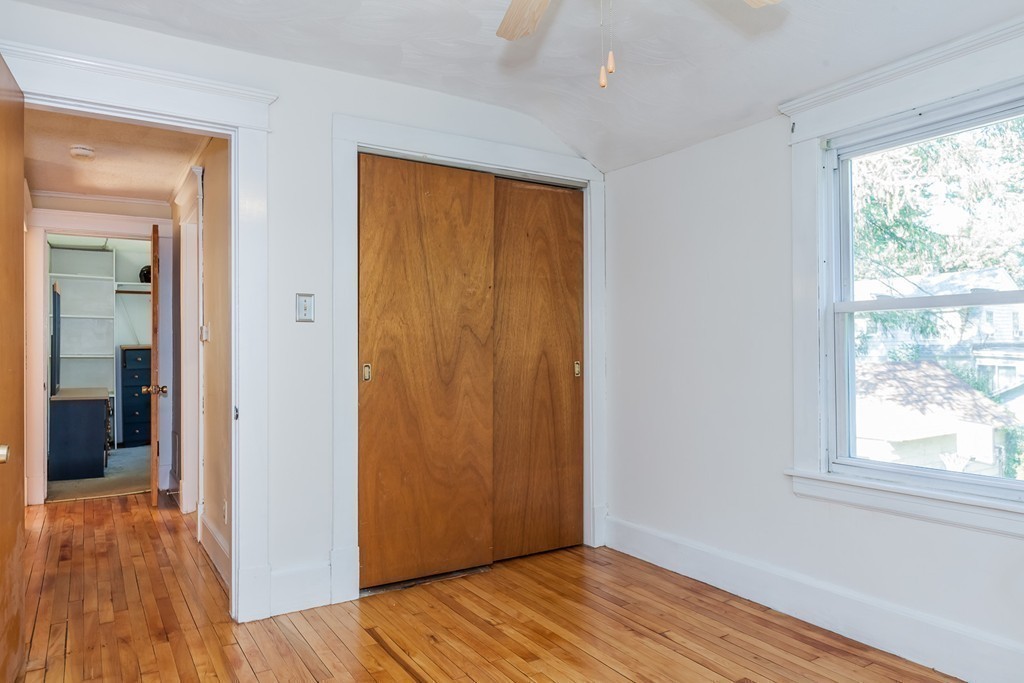 21 Rockland Street Springfield, MA 01118 - Photo 18 of 24 Gallery Image 18