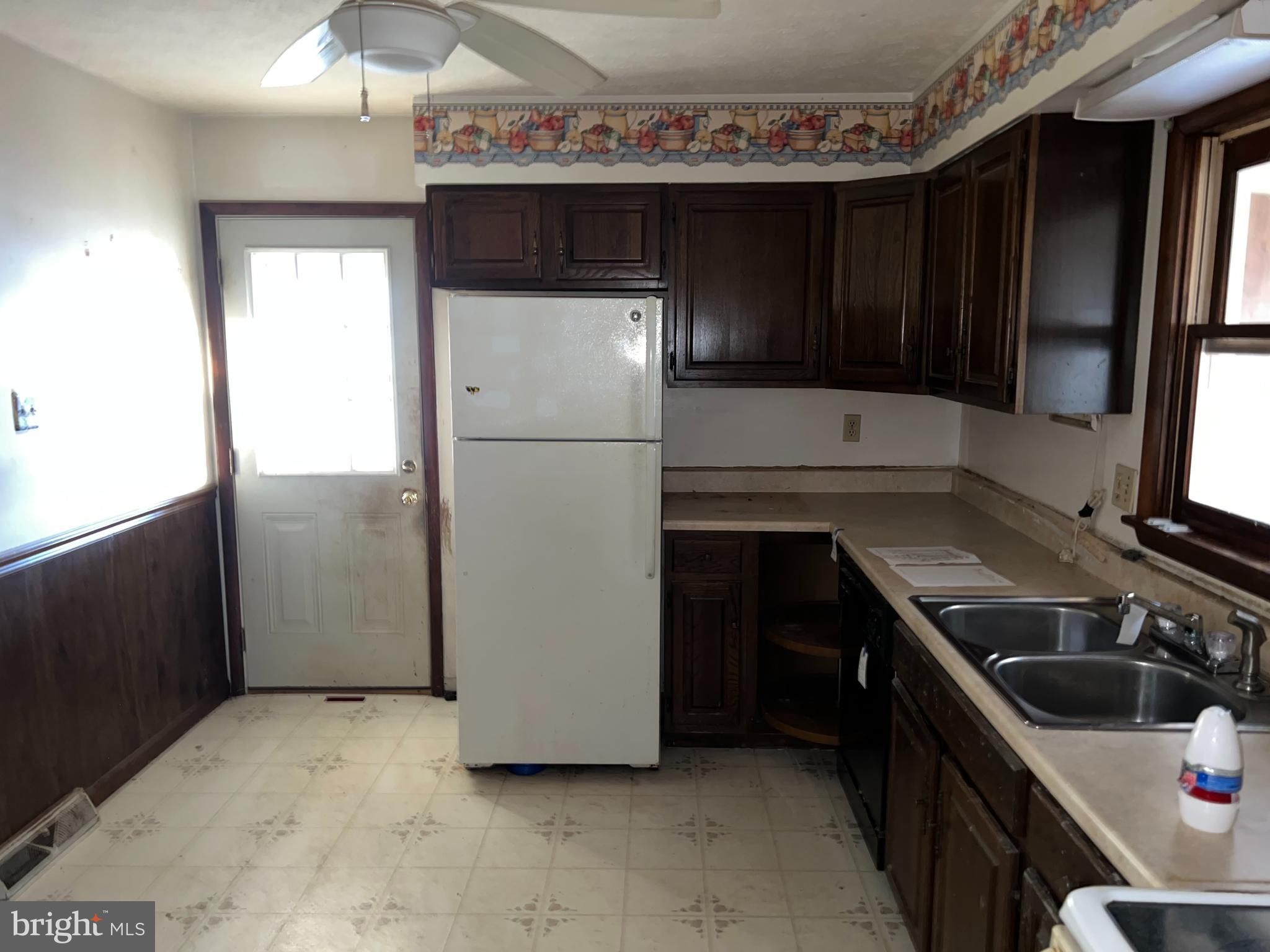 6421 Brodbeck Road Glen Rock, PA 17327 - Photo 4 of 13 Kitchen