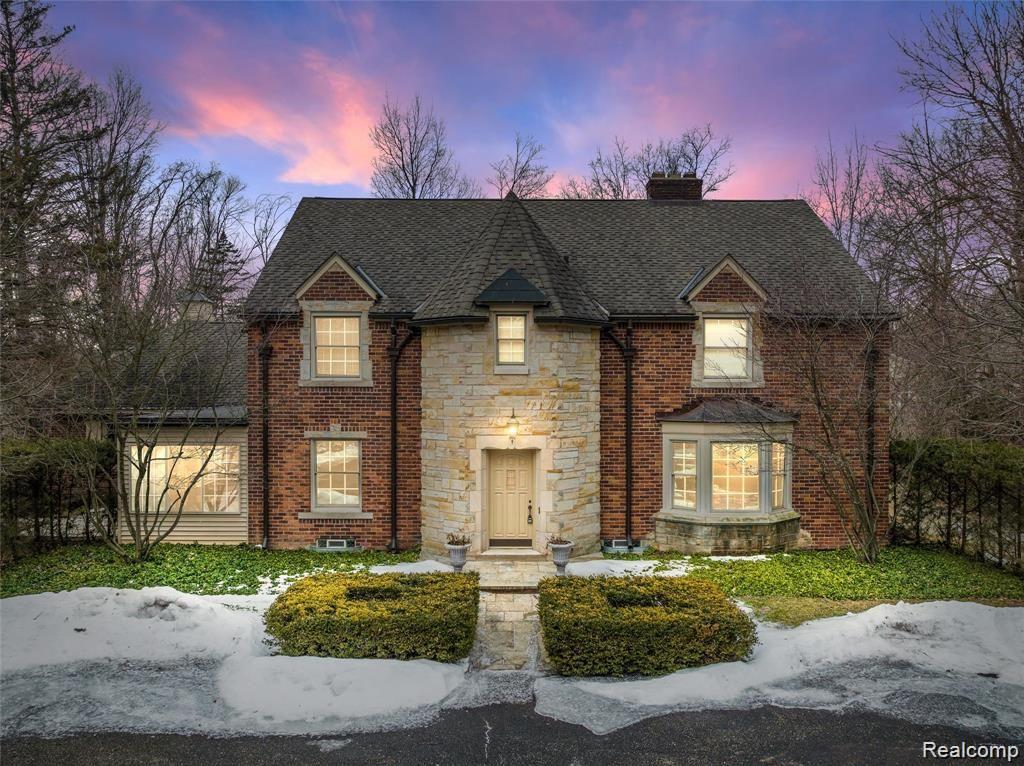 31241 Lahser Road Beverly Hills, MI 48025 - Photo 8 of 65
