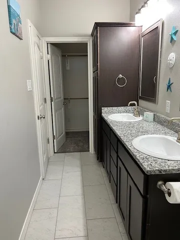 $2,500 | 1989 Admiral Lane, Aransas Pass, TX 78336