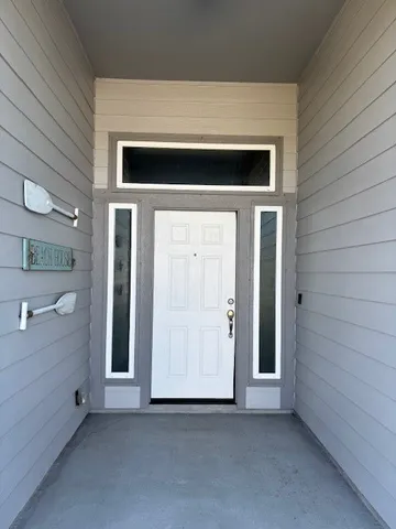 $2,500 | 1989 Admiral Lane, Aransas Pass, TX 78336