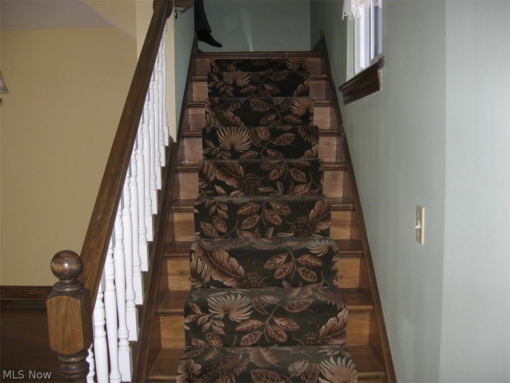 17824 Landseer Road Cleveland, OH 44119 - Photo 12 of 21 Gallery Image 12