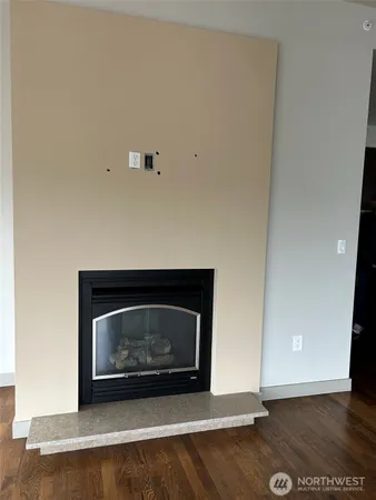 $4,900 | 10610 Northeast 9th Place, Unit 2007, Bellevue, WA 98004