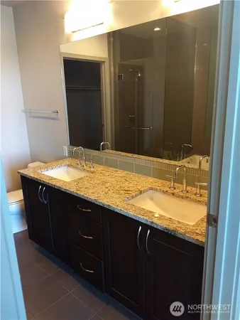 $4,900 | 10610 Northeast 9th Place, Unit 2007, Bellevue, WA 98004