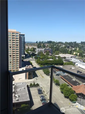 $4,900 | 10610 Northeast 9th Place, Unit 2007, Bellevue, WA 98004