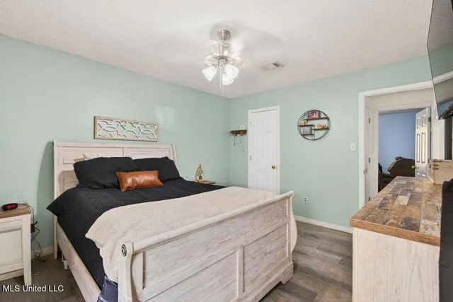 $180,000 | 43 Pine Hill Drive, Carriere, MS 39426