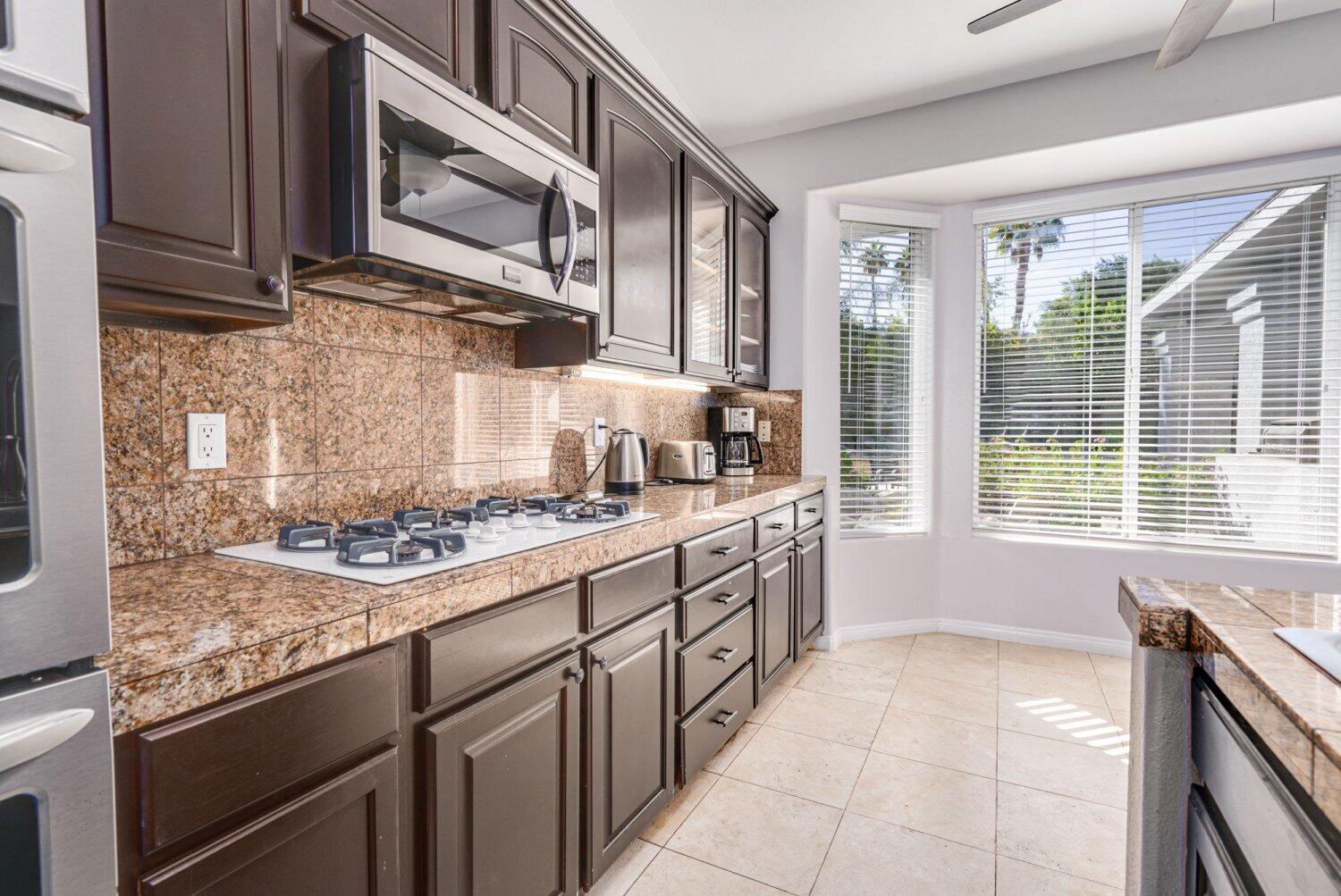 71545 Sahara Road Rancho Mirage, CA 92270 - Photo 18 of 48 18-SaharaRd-237532f565