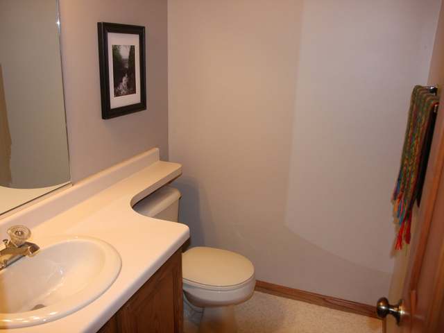 4399 Highlander Road Rhinelander, WI 54501 - Photo 15 of 20 Gallery Image 15