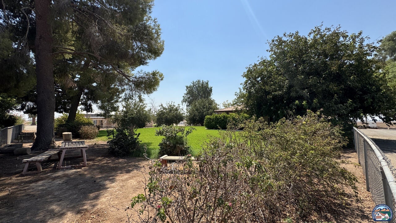 1953 Bowker Road El Centro, CA 92243 - Photo 22 of 31 Gallery Image 22