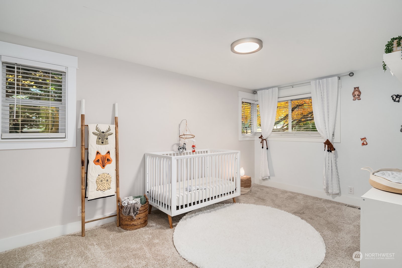 1104 Riviera Place Southwest Normandy Park, WA 98166 - Photo 21 of 40 Gallery Image 21