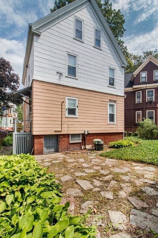 20 Holyoke Road Somerville, MA 02144 - Photo 30 of 38 Gallery Image 30