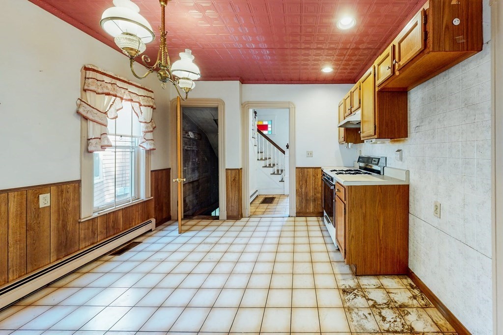 20 Holyoke Road Somerville, MA 02144 - Photo 10 of 38 Gallery Image 10