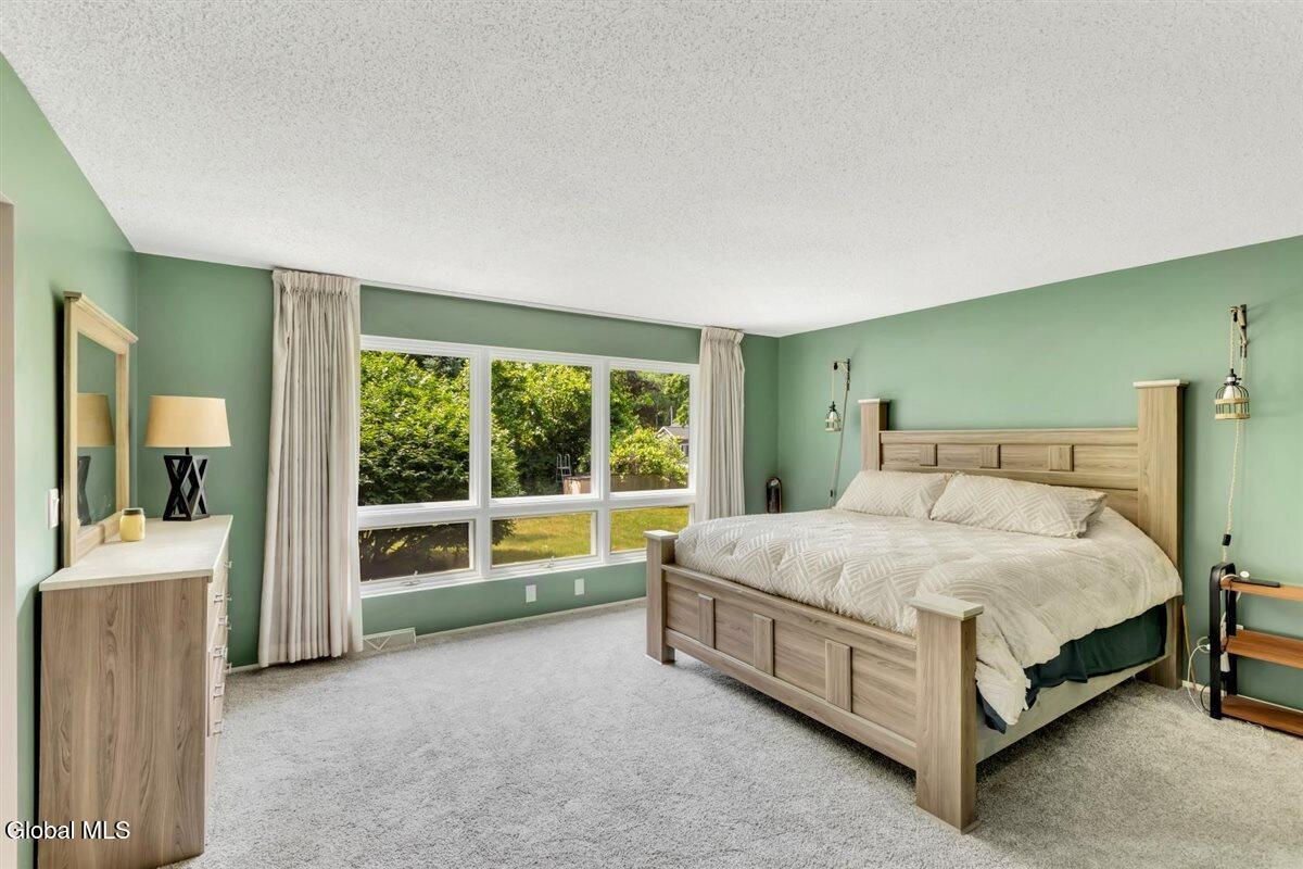 758 Feura Bush Road Bethlehem, NY 12054 - Photo 39 of 73 39-758 Feura Bush Rd-42
