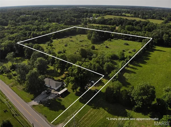 $100,000 | 0 East Fairfield Road, Bluford, IL 62814