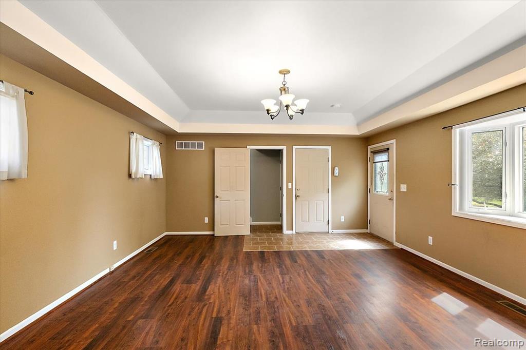 1493 East Melton Road Birmingham, MI 48009 - Photo 21 of 38