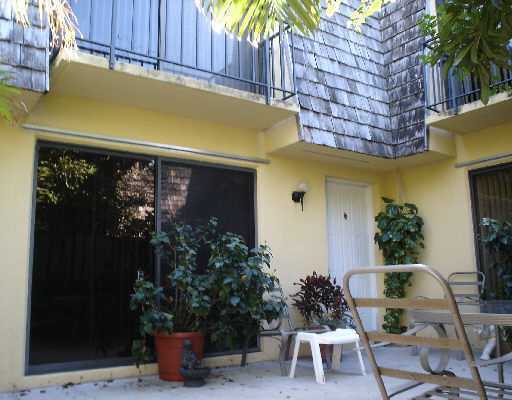 288 Arabian Road, Unit 288 Palm Springs, FL 33461 - Photo 1 of 1 Primary Photo