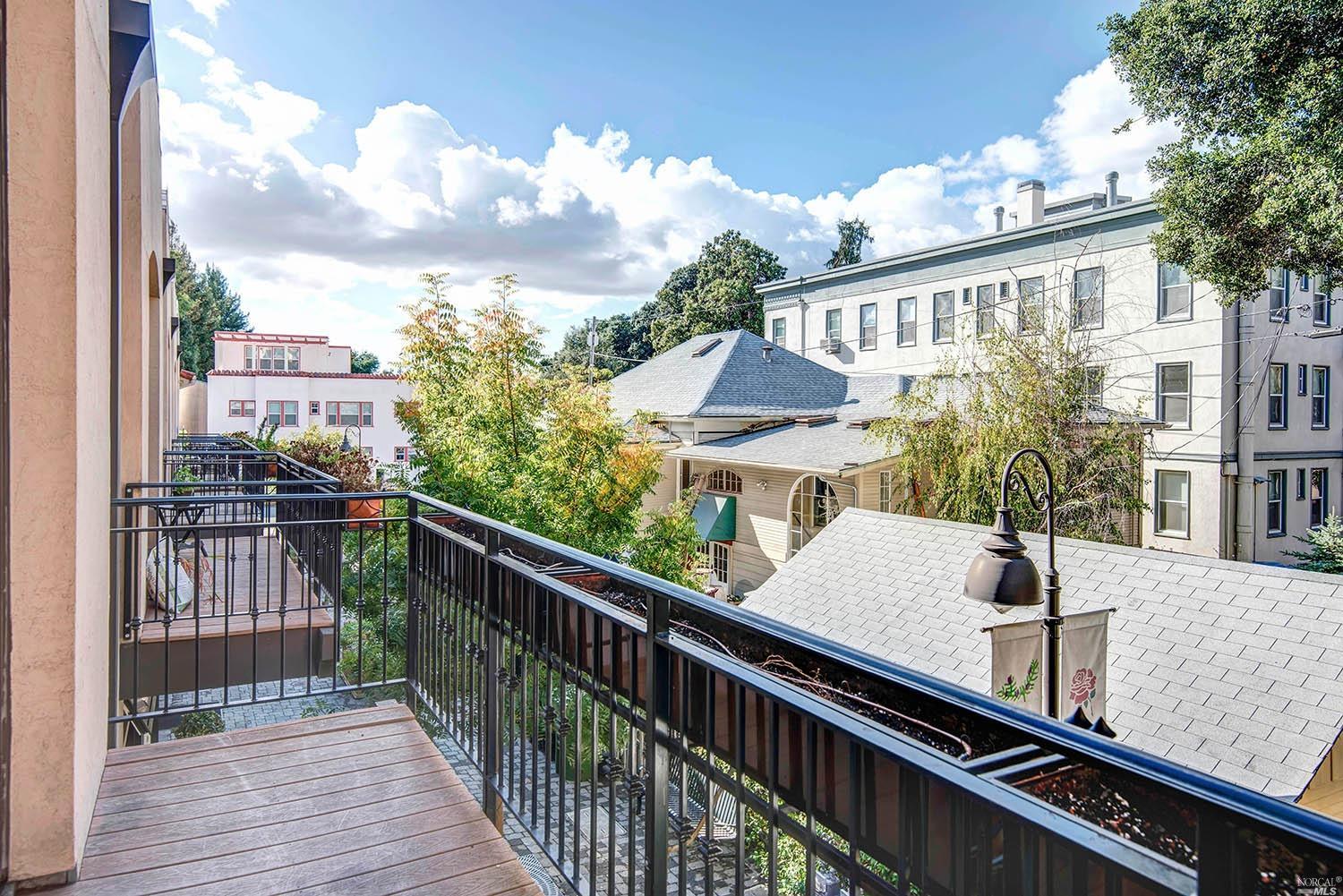 516 B Street, Unit E Santa Rosa, CA 95401 - Photo 1 of 1 Gallery Image 1