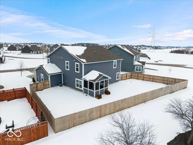 $430,000 | 6873 West Cedarwood Circle, McCordsville, IN 46055