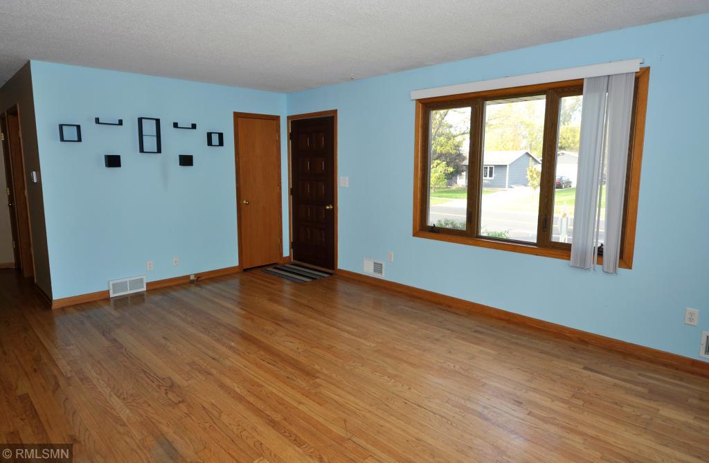 3506 7th Street Northwest Rochester, MN 55901 - Photo 2 of 18