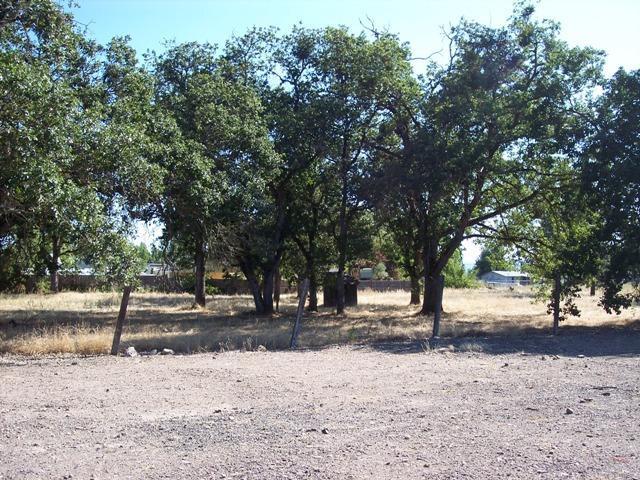 6099 Table Rock Road Central Point, OR 97502 - Photo 1 of 3 Primary Photo