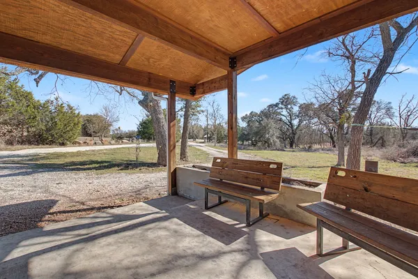 $1,299,999 | 16588 North U.S. Highway 281, Lampasas, TX 76550