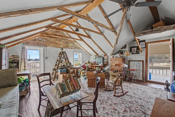 $1,299,999 | 16588 North U.S. Highway 281, Lampasas, TX 76550