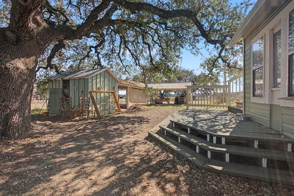 $1,299,999 | 16588 North U.S. Highway 281, Lampasas, TX 76550