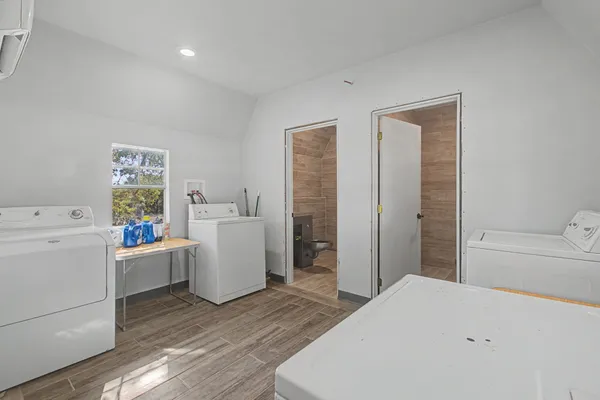 $1,299,999 | 16588 North U.S. Highway 281, Lampasas, TX 76550