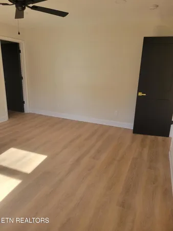 $389,000 | 1711 Haire Road, Dandridge, TN 37725