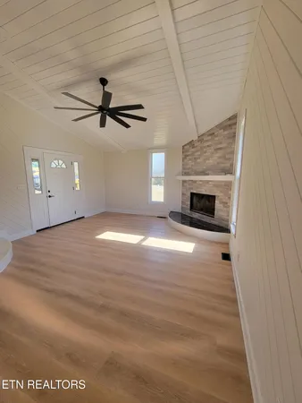 $389,000 | 1711 Haire Road, Dandridge, TN 37725