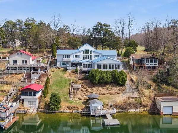 $419,000 | 4983 State Rd F-066, Dublin, VA 24084