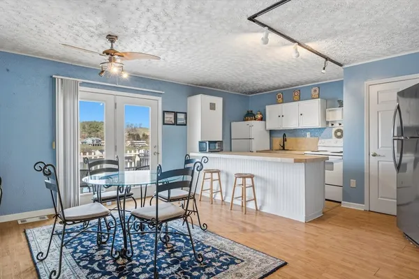 $419,000 | 4983 State Rd F-066, Dublin, VA 24084