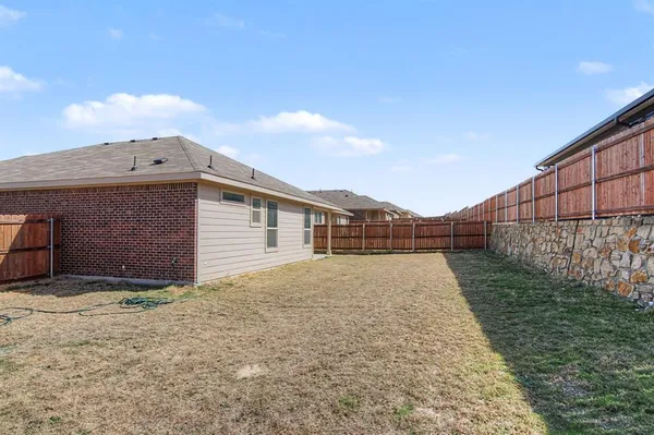 $2,250 | 6341 Flour Mill Run, Fort Worth, TX 76179