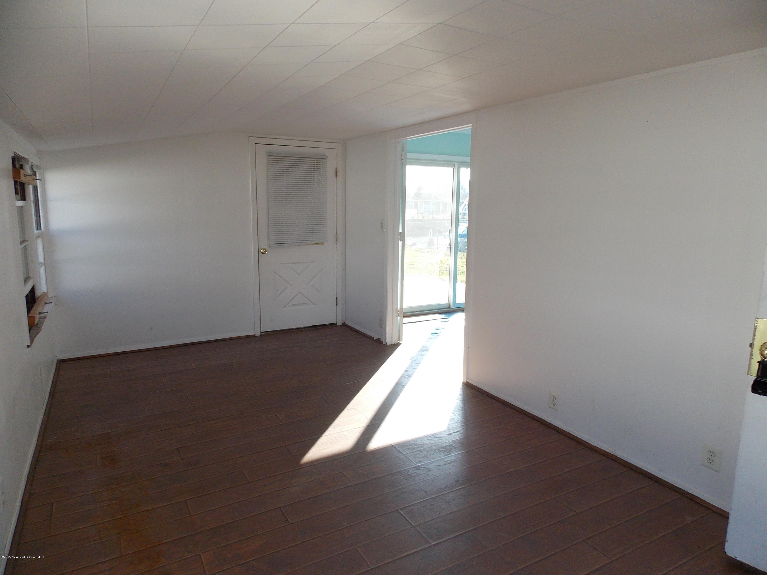 1047 Radio Road Little Egg Harbor, NJ 08087 - Photo 2 of 13 DSCN4372